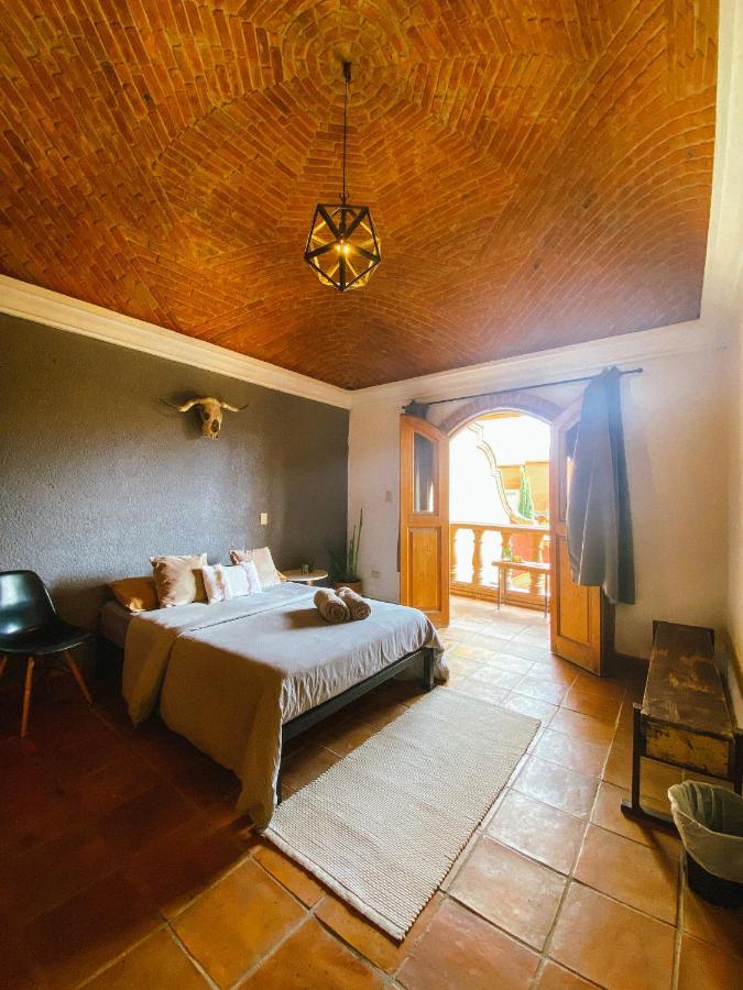 Lool Beh Hostal サン・ミゲル・デ・アジェンデ エクステリア 写真